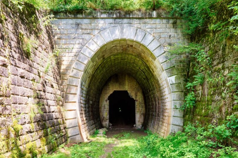 Slavošovský tunel