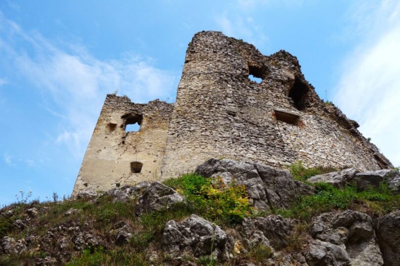 Brekovský hrad