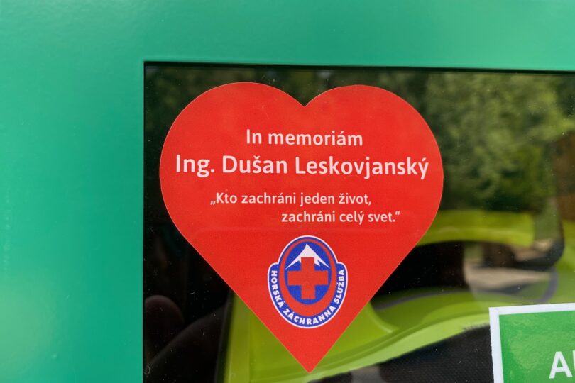 V Slovenskom raji uviedli do prevádzky defibrilátor