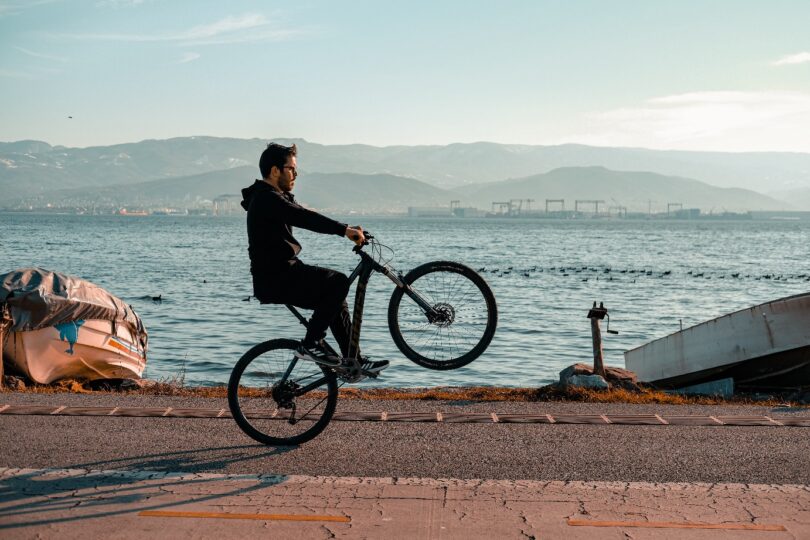 Praktické doplnky pre cyklistov: Čo sa vám bude hodiť?