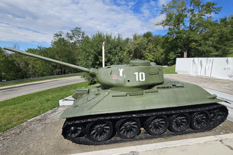 Pamätník vojakom Sovietskej armády v Kameníne
