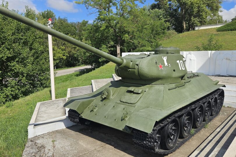 Pamätník vojakom Sovietskej armády v Kameníne